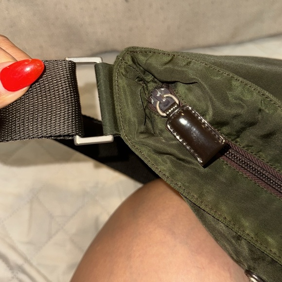 Prada shoulder bag - Picture 3 of 6